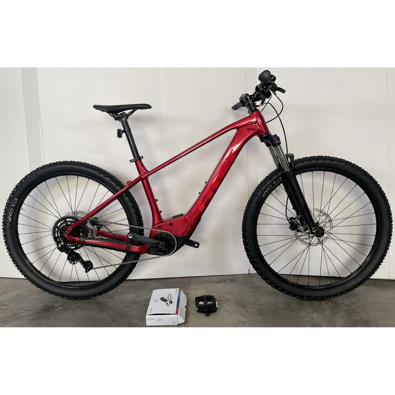 Trek Marlin+ 6 Crimson L Röd Recycle - Elcykel-Recycle - Mountainbike Elcykel-RecycleRecycle Elcykel Recycle Mountainbike Elcykel Recycle